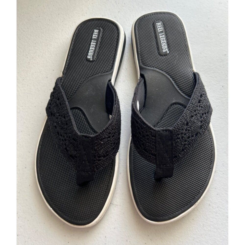 Reel Legends Womens Black Fabric Upper Flip Flops With Textured Sole Size 6M